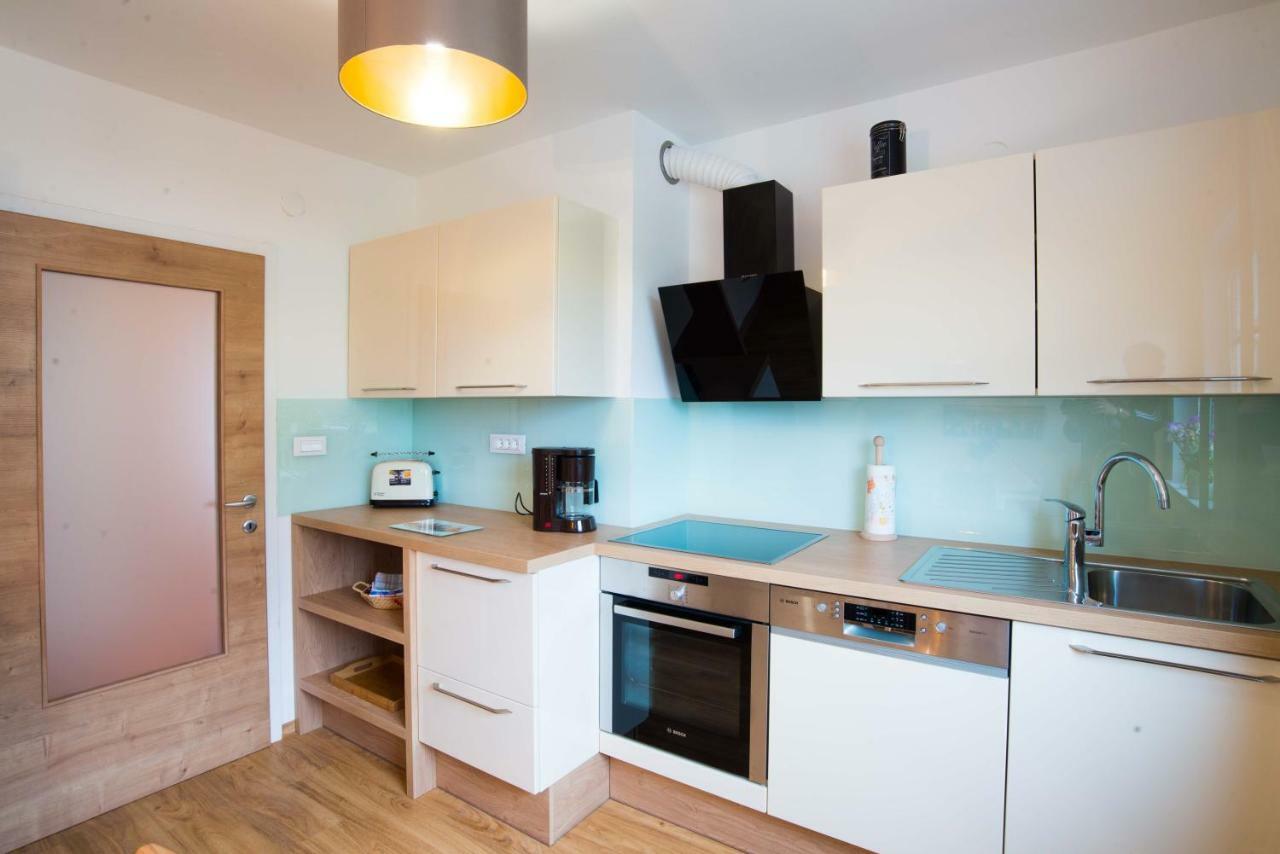 Apartma Ela Μπλεντ Εξωτερικό φωτογραφία