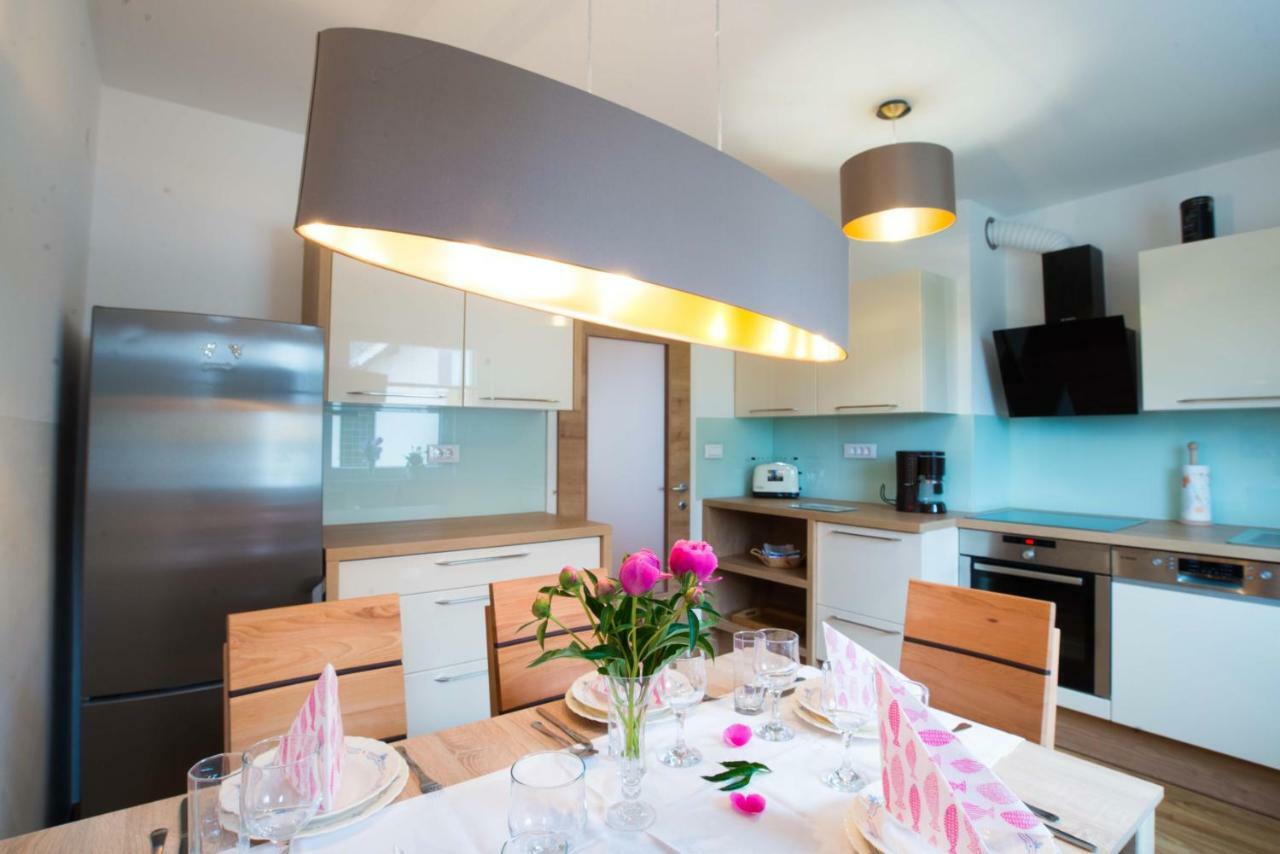 Apartma Ela Μπλεντ Εξωτερικό φωτογραφία